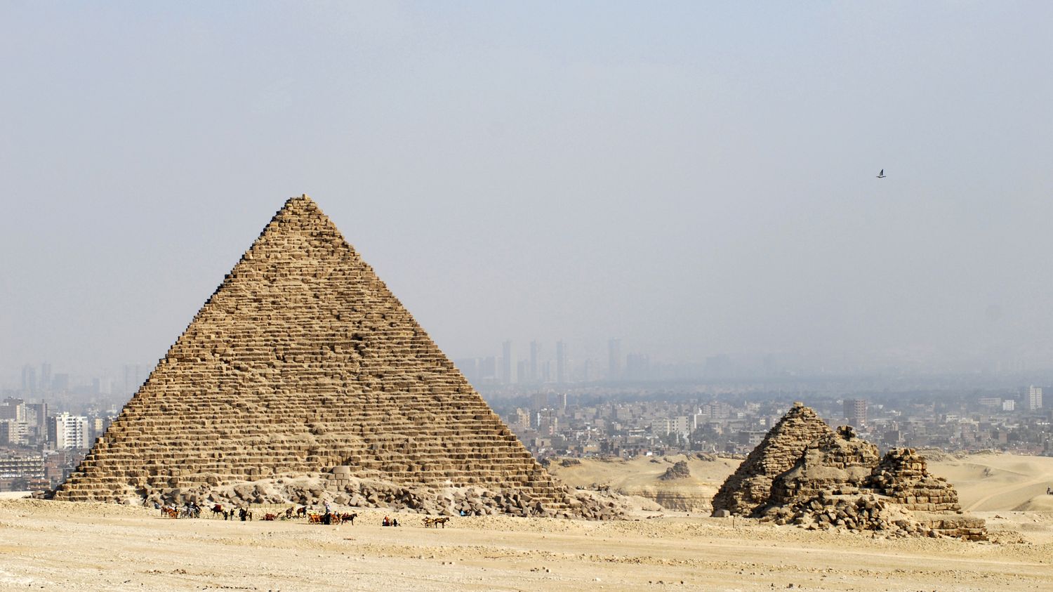 Cairo will review its copy after criticism of the renovation of one of the Giza pyramids
